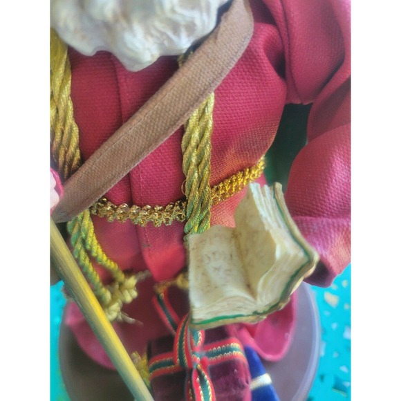 Vtg SANTAS FROM AROUND THE WORLD AMSTERDAM SANTA 1995 LORD & TAYLOR 12" tall - Picture 3 of 11